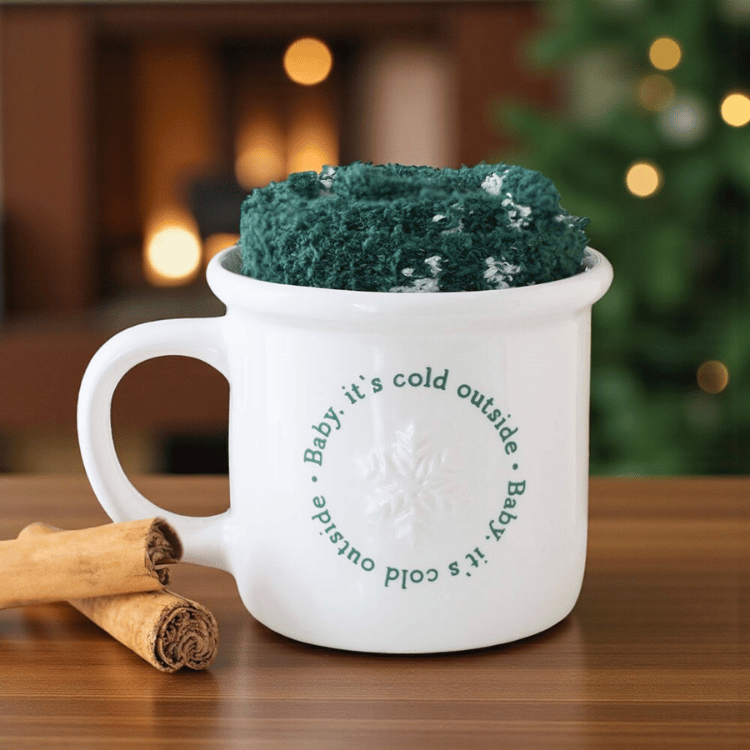 Festliche Winter Tasse & Socken-Set – Geschenkset – ZauberMerch
