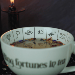 Wahrsage Tasse mit Inhalt als Beispiel