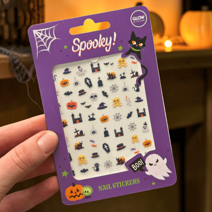 Spoooky Nagelsticker für Halloween-Nägel