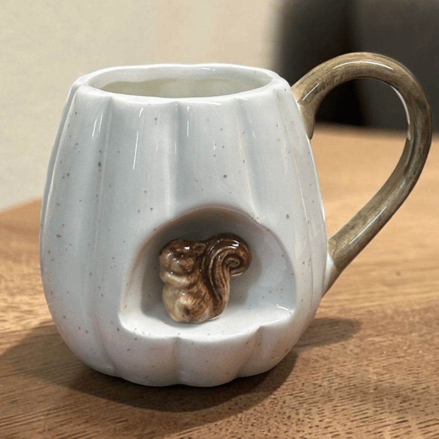 Pumpkin Forest Keramiktasse mit Eichhörnchen – Kürbis Tasse