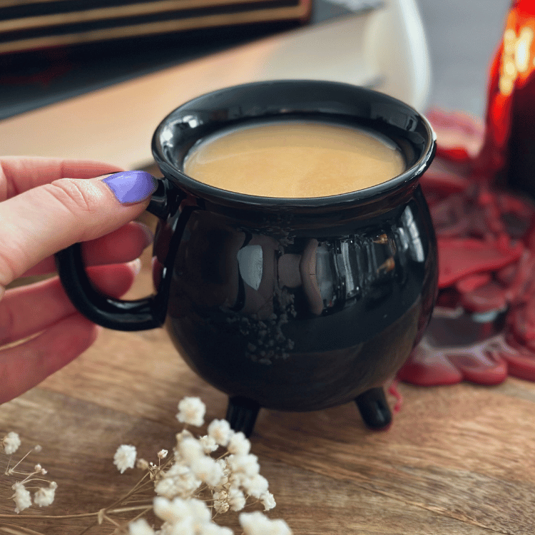 Schwarze Kessel Tasse