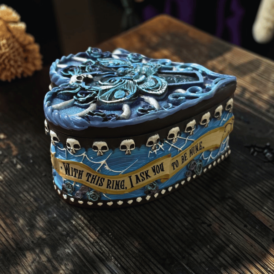 Corpse Bride Schmuckbox – Herzdose mit With This Ring Motiv