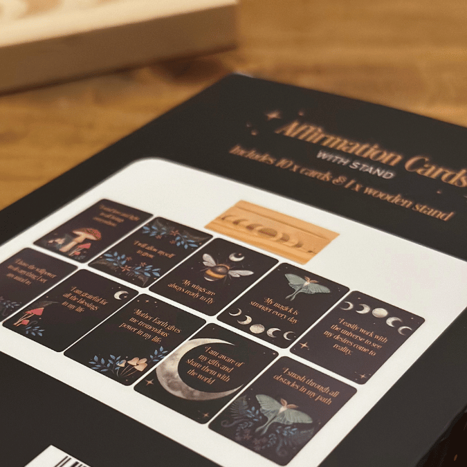 Affirmationskarten mit Holzständer