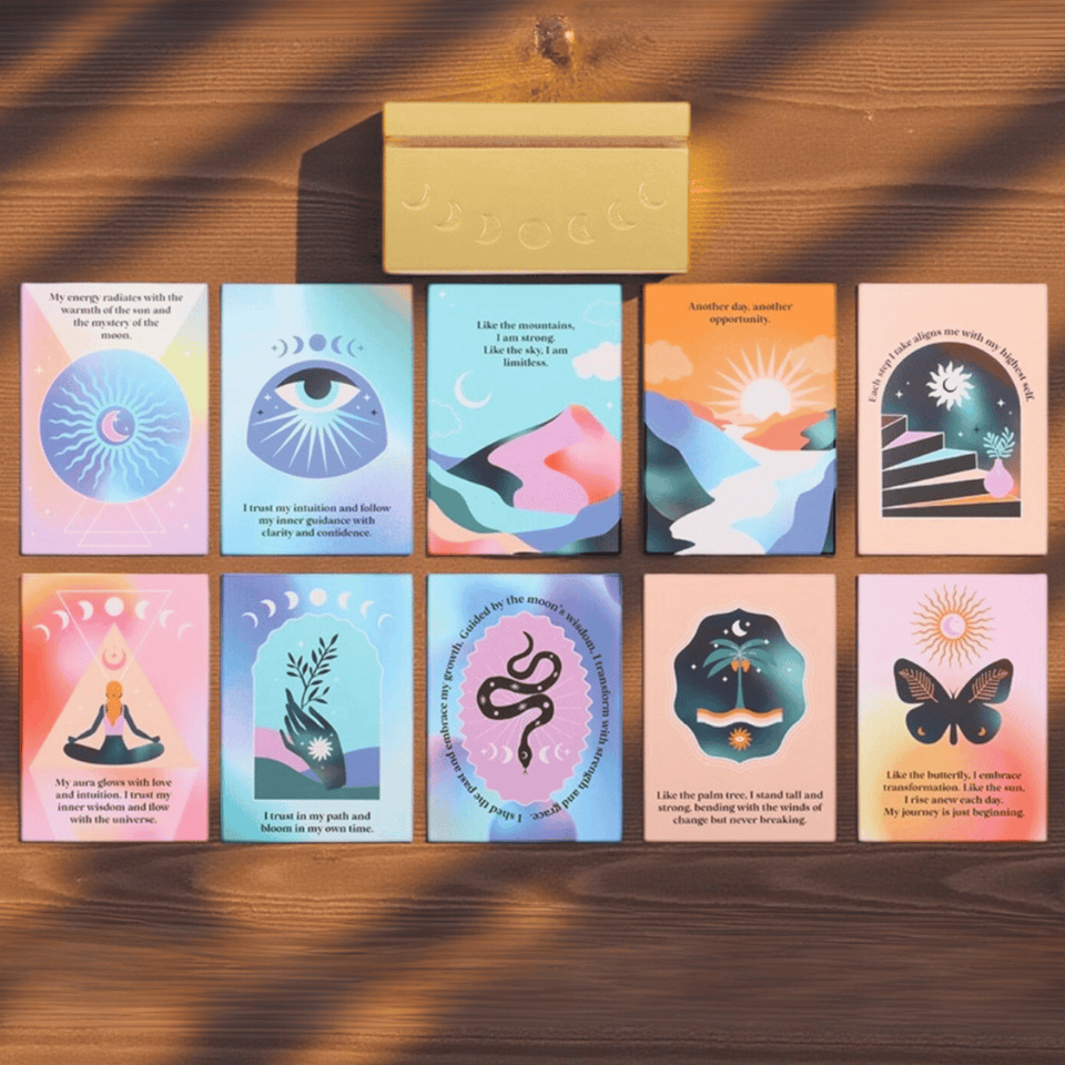 Aura Affirmationskarten Set mit Holzständer – 10 Karten