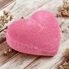 Herzförmige Badekugel mit Kirschduft – Badezusatz „Love Yourself“