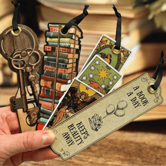 Bücherwurm Lesezeichen by if – Magische Motive