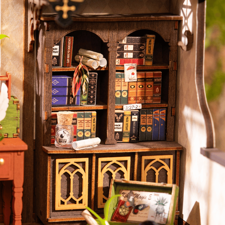 The Magic Study Book Nook Bausatz mit LED