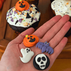 Essbare Halloween Zuckerdeko – Geister, Kürbis, Fledermaus & Totenkopf (8 Stück)