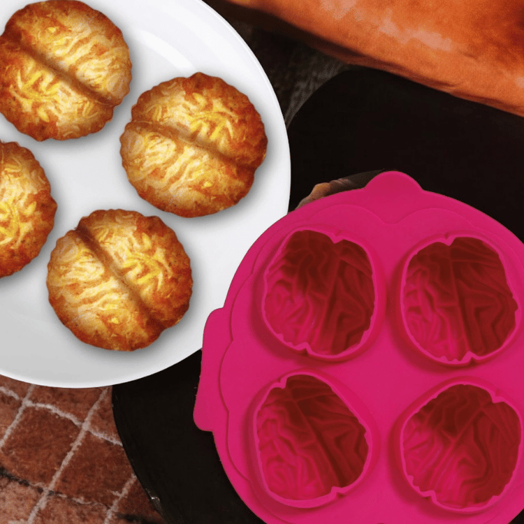 Gruselige Silikonform für Halloween – Gehirn, Grabstein & Totenkopf-Motive