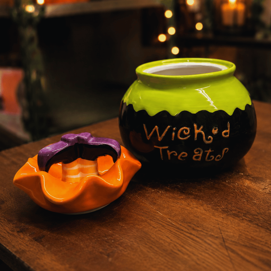Halloween Keksdose im Hexenkessel-Design mit kopfüber gestürzter Hexe