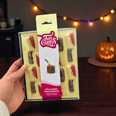 Spooky Schokoladendeko – Blutige Messer für Cupcakes & Torten