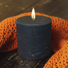 Haunted House Halloween-Stumpenkerze – Smoked Wood & Oud