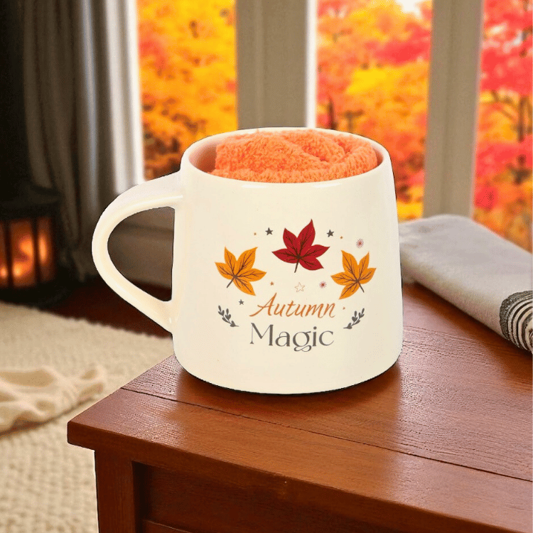 Herbst Geschenkset mit Tasse & Socken – Autumn Magic Look