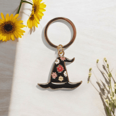 Hexenhut mit Blumen - Schlüsselanhänger