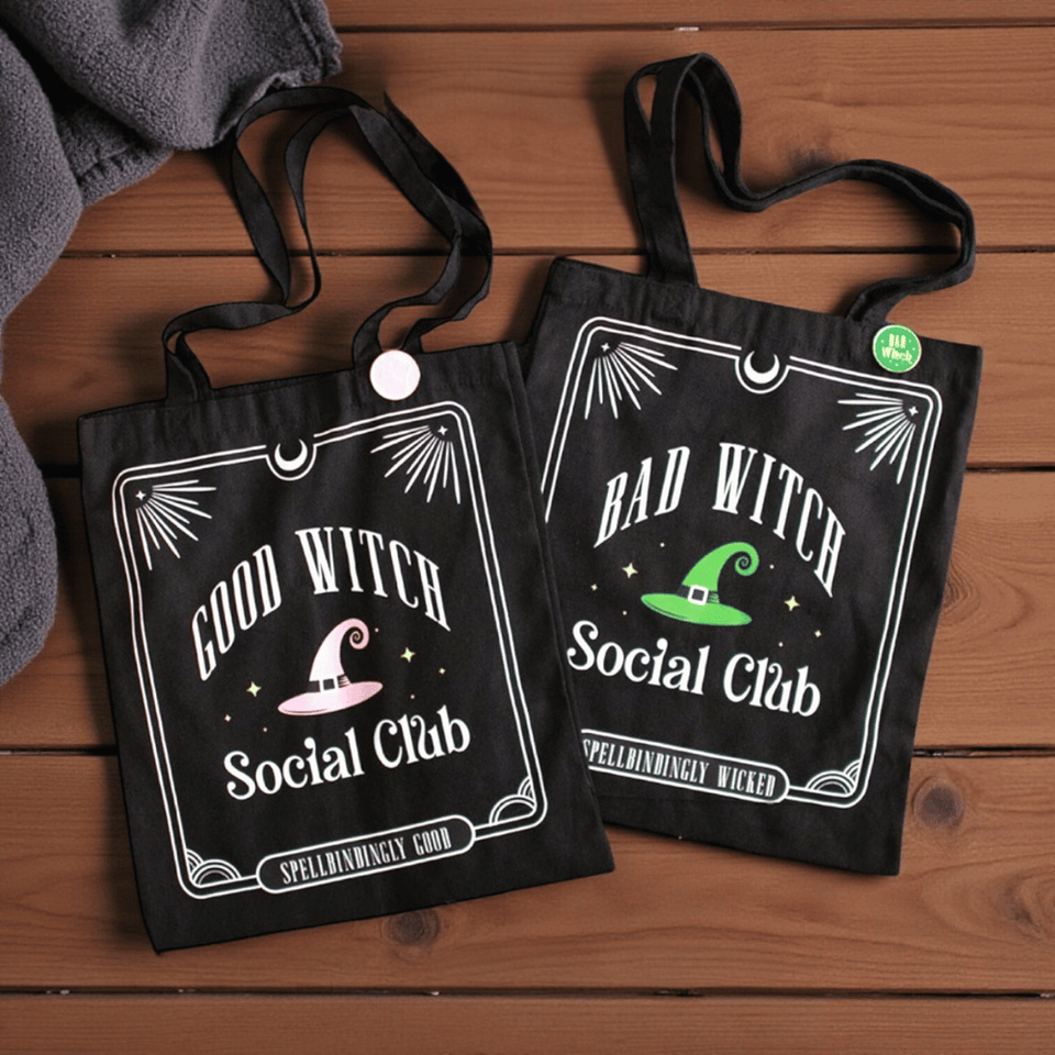 Hexen Social Club Tote Bag mit Pin Badge – Good Witch oder Bad Witch