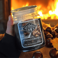 Duftkerze geröstete Kastanie – Würzig-holzige Herbstkerze im Glas (510g)