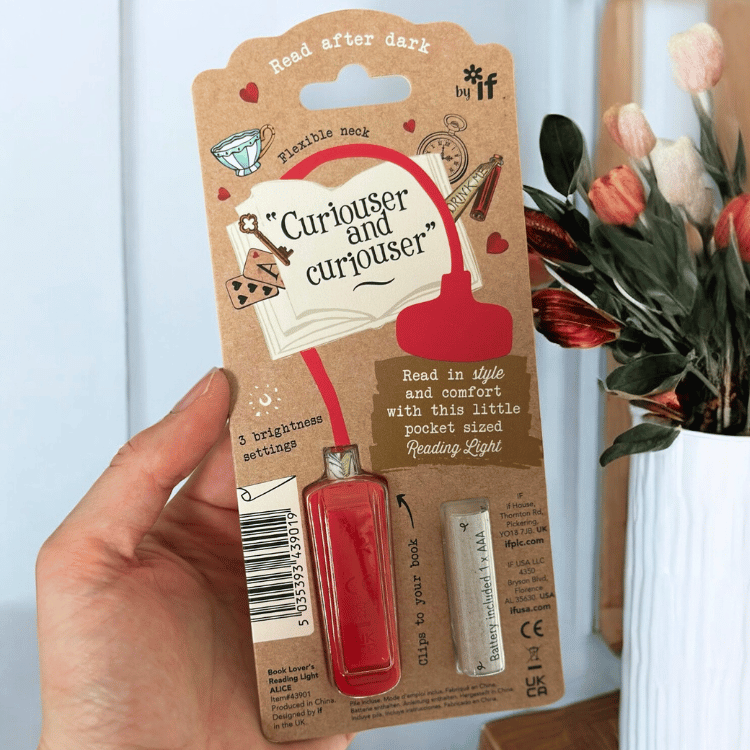 Leselampe Alice – Buchlampe im Fantasy-Stil