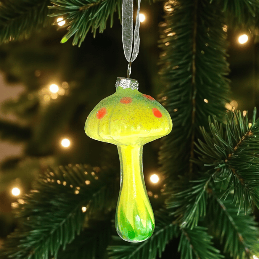 Leuchtende Pilz-Ornamente aus Glas – 4er Set Weihnachtsbaum-Anhänger mit Glow-Effekt