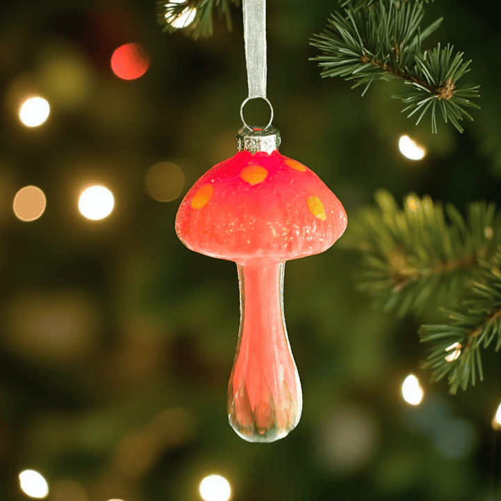 Leuchtende Pilz-Ornamente aus Glas – 4er Set Weihnachtsbaum-Anhänger mit Glow-Effekt