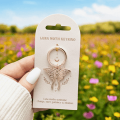 Mond-Motte Schlüsselanhänger – Symbol für Transformation