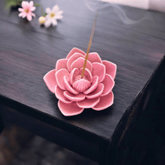 Rosa Seerosen Räucherstäbchenhalter aus Keramik