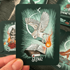 Runen Orakelkarten & Begleitbuch – The Witch’s Familiar Runic Oracle (Englisch)