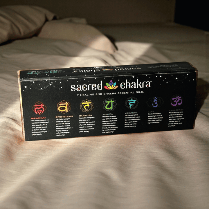 Sacred Chakra Aromaöl Set – 7 Düfte in edler Holzbox für Energie & Balance