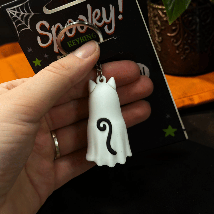 Spooky Schlüsselanhänger Gespenst – kleiner Geist für Schlüssel und Tasche
