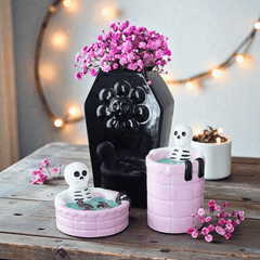 Skelett im Pool Duftlampe „Dead Cool“ – Summerween Deko für Duftöl und Waxmelts