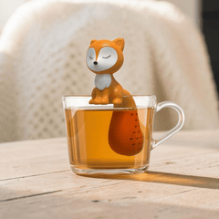 Träumender Fuchs Tee-Ei aus Silikon