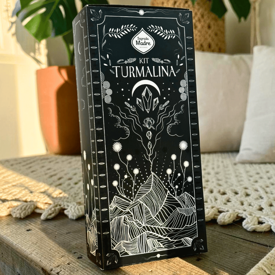 Turmalin Geschenkbox mit Räucherwerk & Kristall