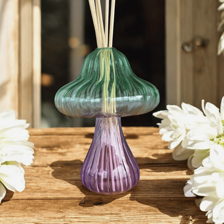Waldzauber Raumduft – Pilz-Diffuser in Märchendesign - Grün-Lila