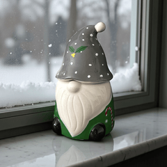 Wichtel Kerze – Weihnachtswichtel mit Duft nach Winterbeeren oder Tannenzweigen